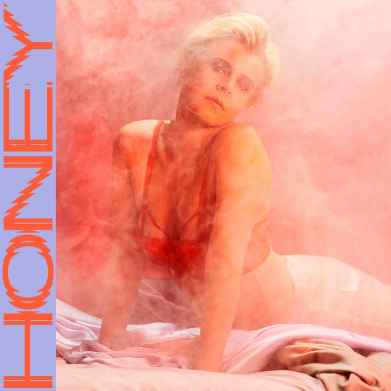 VIDEO: Robyn – ‘Honey’