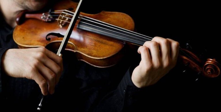 Top 5 Pop Songs You Can Play on the Violin