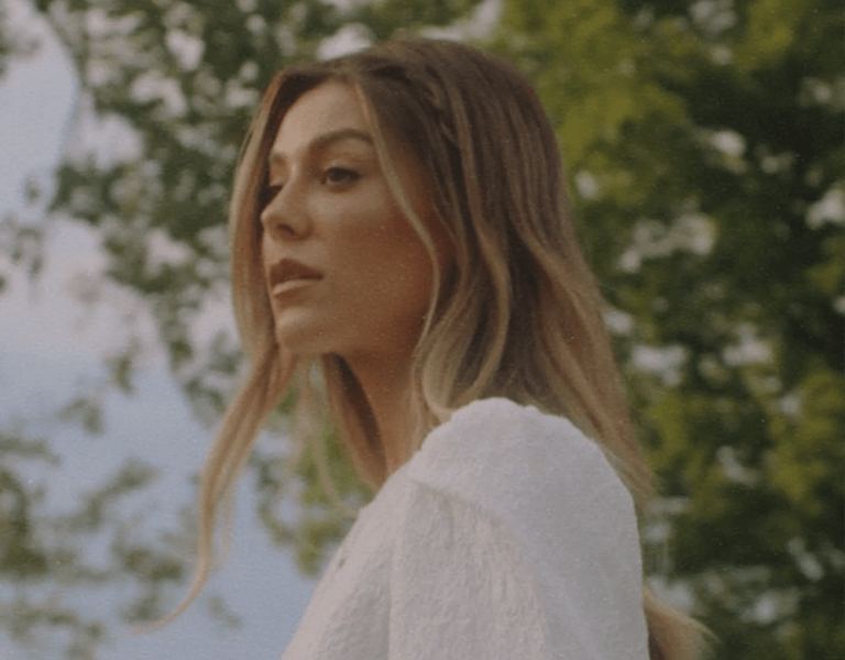 SONG: Bianca Ingrosso – ‘Blomstertid’